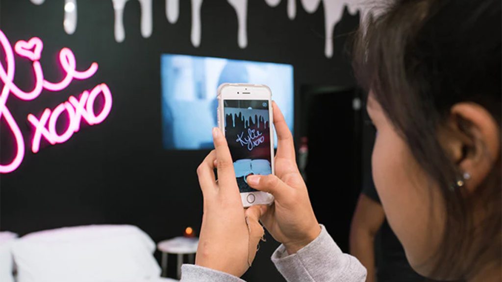 kylie jenner popup selfie | Carmel Cosmetics Labs