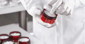 Transparence et Confiance : Chez Carmel Cosmetics Lab, Nous Vous Fournissons Vos Formulations