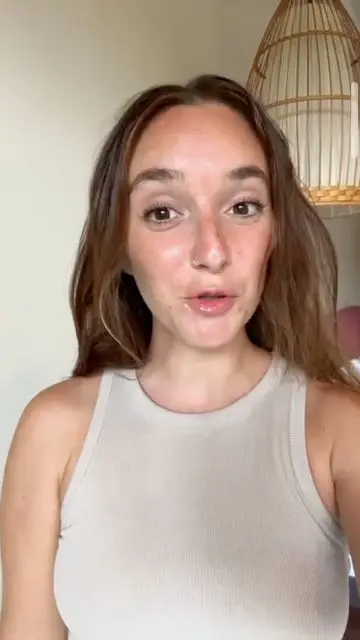Témoignage vidéo d'une cliente ou d'un client de Carmel Cosmetics Labs