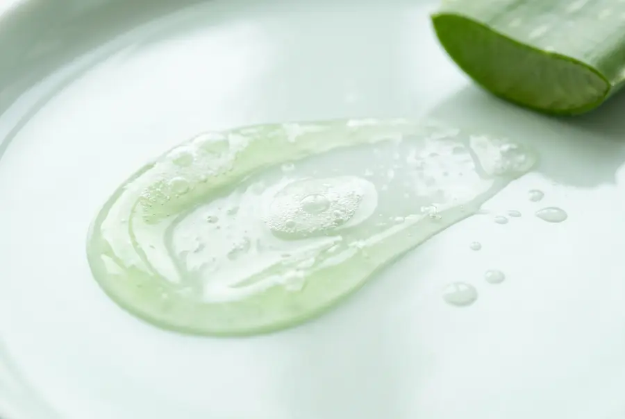 Texture gel douche hydratant aloe vera et panthénol en gros plan