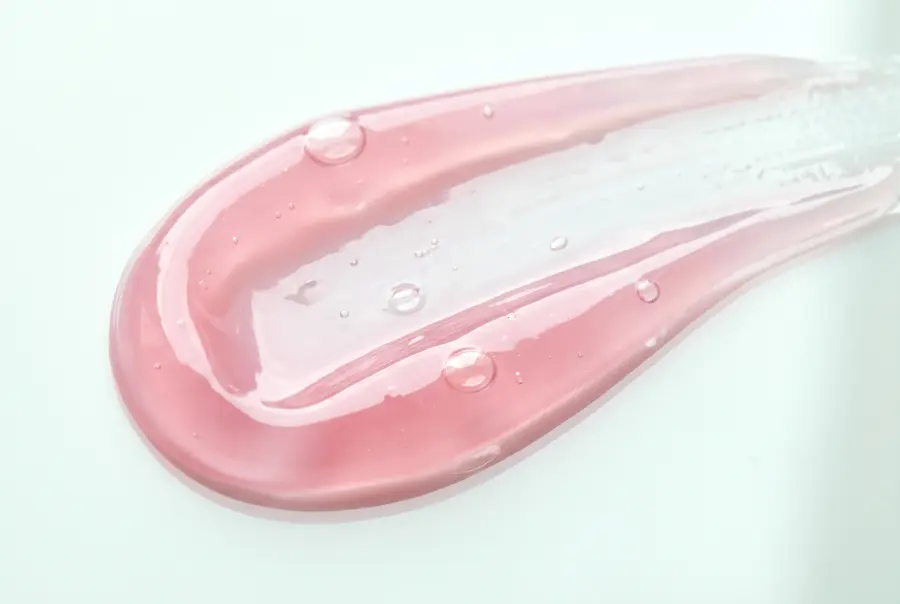 Texture gloss hydratant repulpant en gros plan