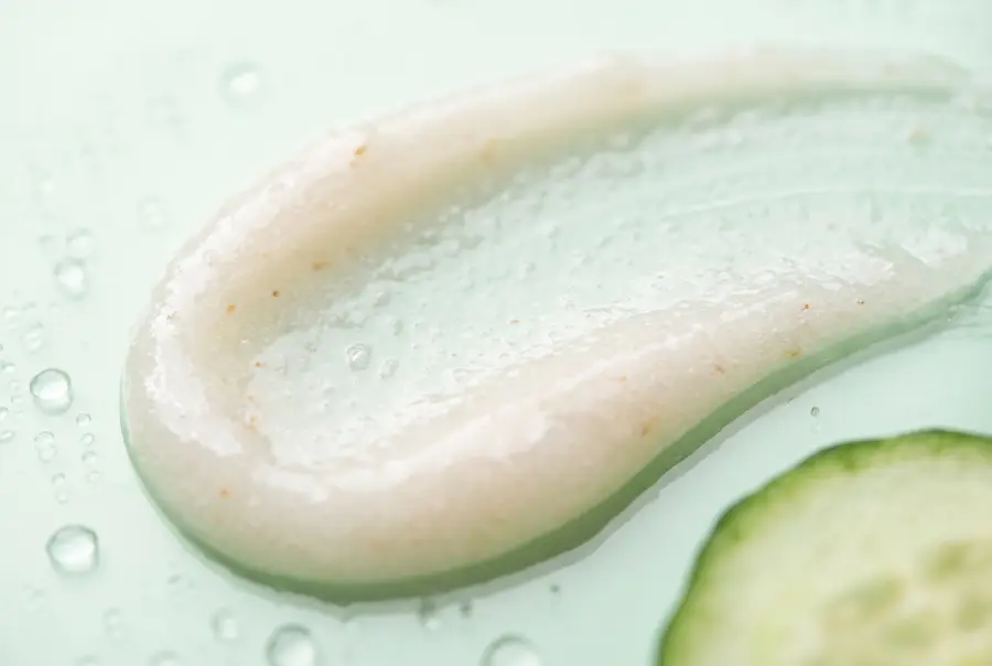 Texture soin anti-imperfections bha en gros plan