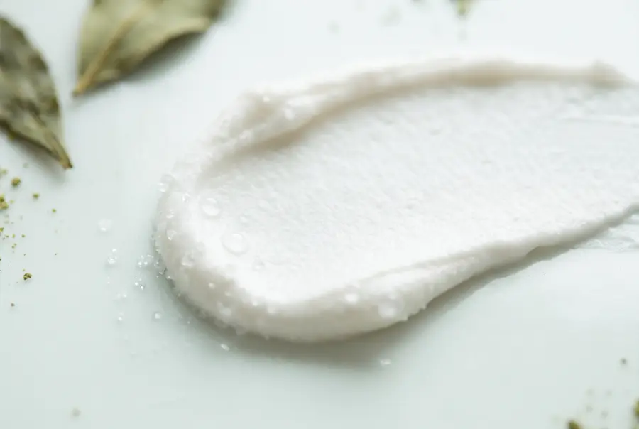Texture soin séborégulateur matifiant en gros plan